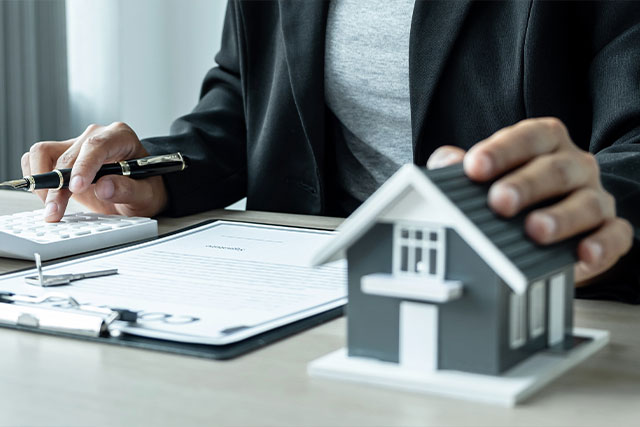 【大阪市】離婚でオーバーローンの家を売りたい。任意売却や解消方法を徹底解説